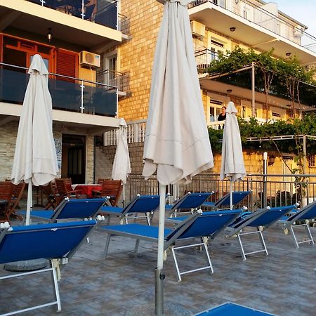 Apartments Dragisic Sveti Stefan Zewnętrze zdjęcie